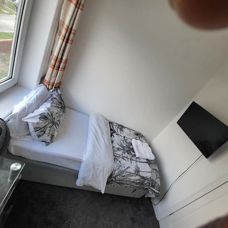 Appartamento Petal Rm3 Leeds  Esterno foto